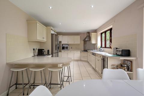 18 Broadwells Crescent, Coventry, CV4 8JD