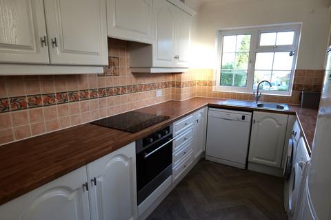 3 bedroom semi-detached house for sale, Worlds End Lane, Chelsfield, BR6