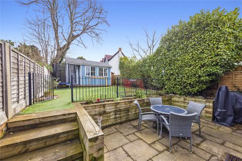 4 bedroom semi-detached house for sale - Gordon Road, Claygate, Esher, KT10