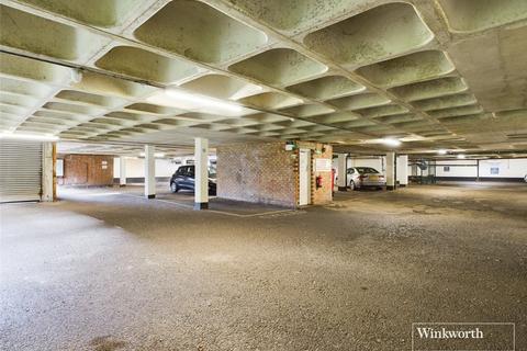 2 bedroom apartment to rent, Masons House, Kingsbury NW9