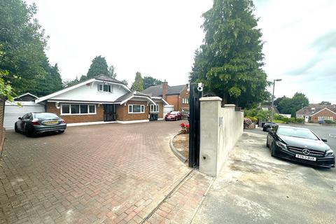 5 bedroom detached bungalow for sale - The Vale, Sparkhill, Birmingham, West Midlands