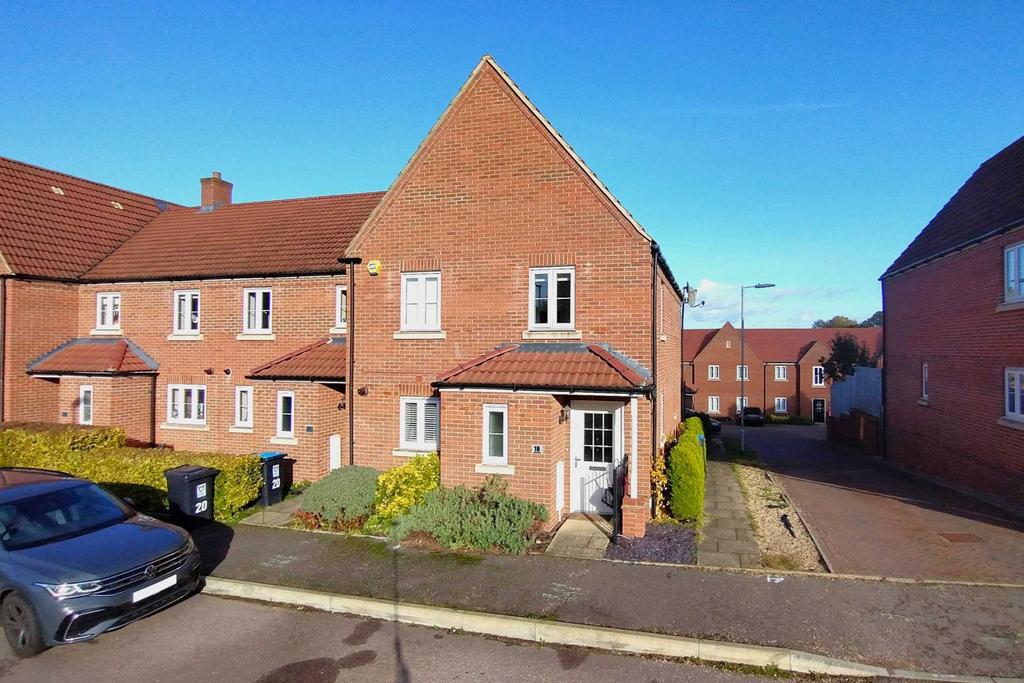 Siskin Drive, Apsley 4 bed house for sale £545,000