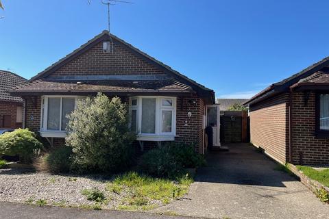 2 bedroom detached bungalow for sale, Chayle Gardens, Selsey