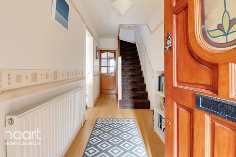 11 Woburn Avenue, Hornchurch, RM12 4NQ