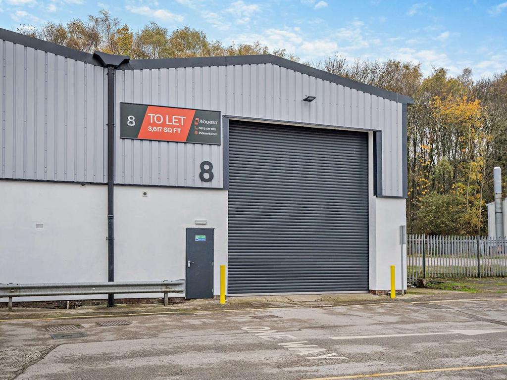 8627825exterior01800.jpg
