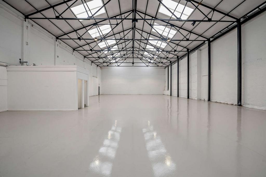 8621319interior08800.jpg