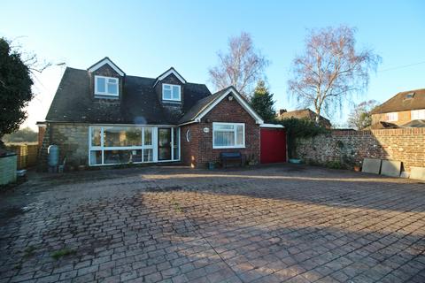 Chail-ach Broad Road, Hambrook, Chichester, PO18 8RG