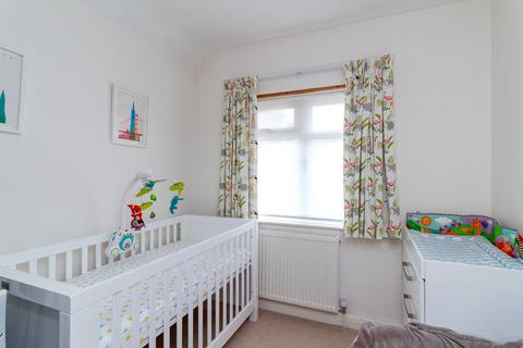 37 Ranelagh Drive, Edgware, HA8 8HN