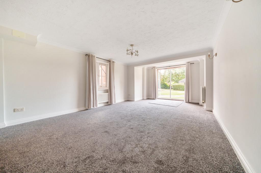 Archers Road, Southampton, Hampshire... 2 bed apartment £1,300 pcm (£