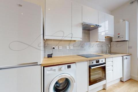 2 bedroom flat to rent, Ear's Court Gardens, Earl's Court, SW5