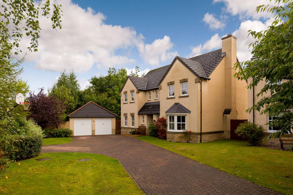 42 Big Brigs Way, Newtongrange, Dalkeith, EH22 4DG 5 bed detached house