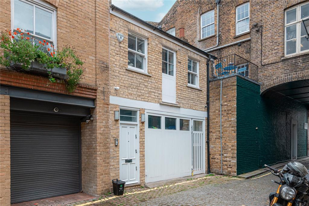 Notting Hill, London W11 3 bed terraced house for sale £1,650,000