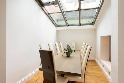 4 bedroom end of terrace house to rent - London, London W2