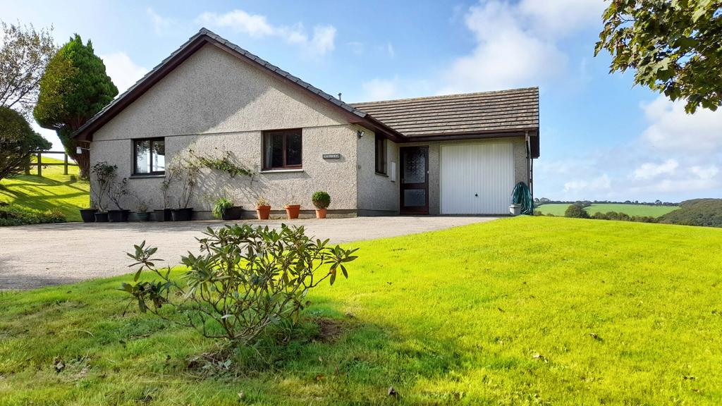Lanivet, Bodmin 4 bed detached bungalow for sale £450,000