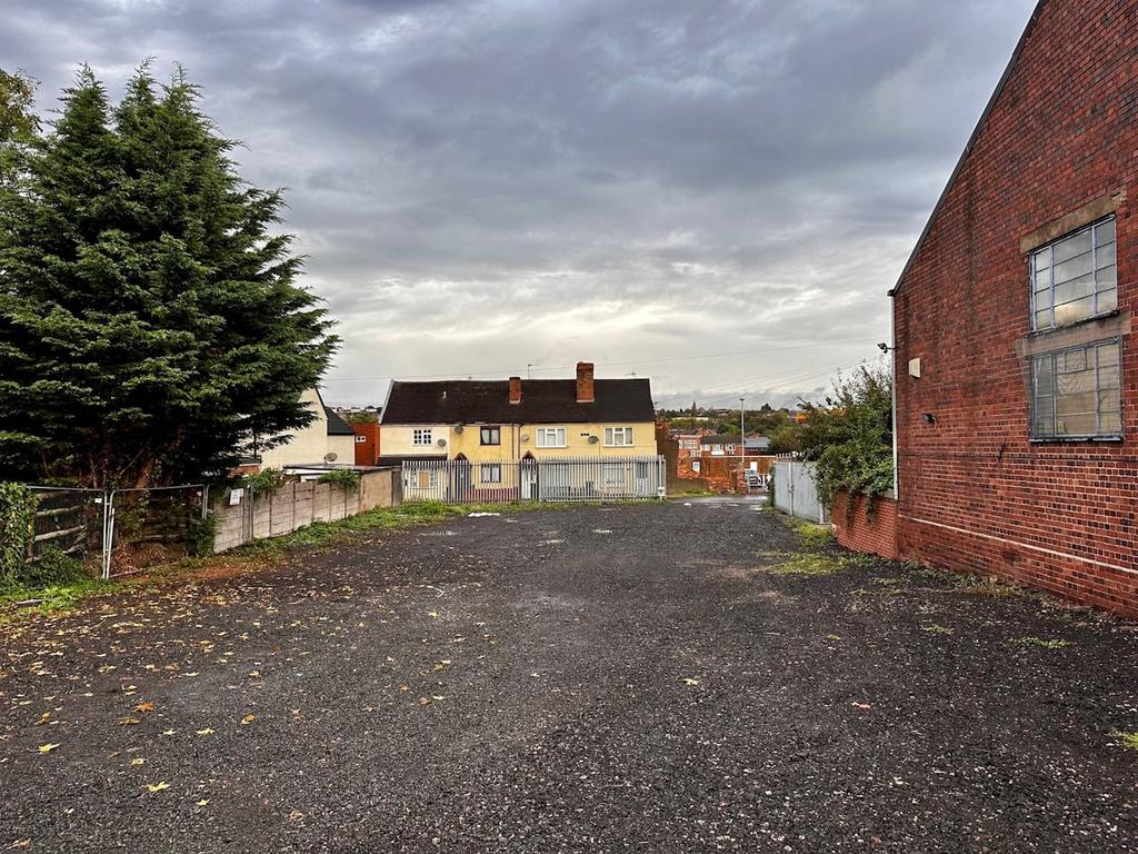 27 Dudley Road, Lye, Stourbridge, DY9 8EW Industrial unit for sale £