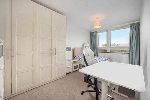 Flat 18, Jessop Court Graham Street, London, N1 8LG