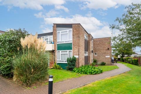 2 bedroom flat for sale, Linthorpe Avenue, Wembley, HA0