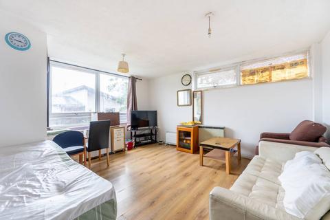 Linthorpe Avenue, Wembley, HA0
