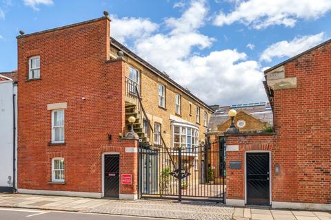 undefined, Kingsley Court, 20 Church Street, Hampton, TW12