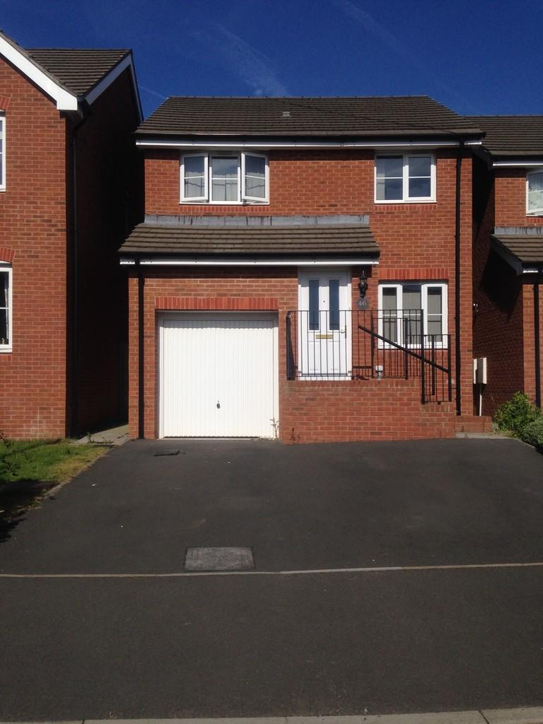 Dol Y Dderwen, Ammanford SA18 3 bed detached house £875 pcm (£202 pw)