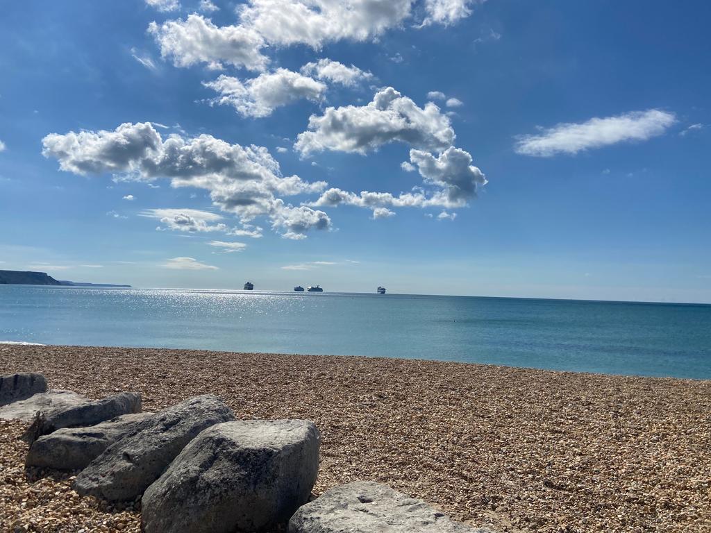 Preston Road, Weymouth 2 bed apartment for sale £300,000