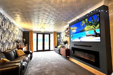 8 Ashton Close, Abbeydale, Gloucester, GL4 5BP