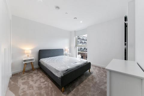 1 bedroom apartment to rent, Pinnacle House, Royal Wharf, London, E16