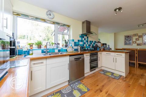 14 Rookes Close, Letchworth Garden City, SG6 2SN