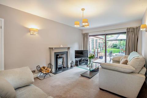 4 bedroom house for sale, Court Drive, Shenstone, Lichfield, Staffordshire, WS14.