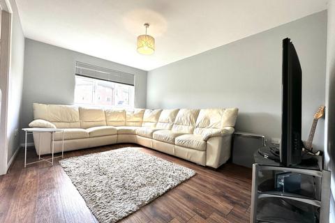 1 bedroom apartment to rent, South Ockendon RM15