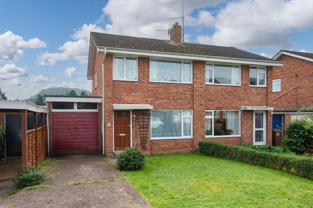 Willow Walk, Crediton, EX17 3 bed semidetached house for sale £230,000