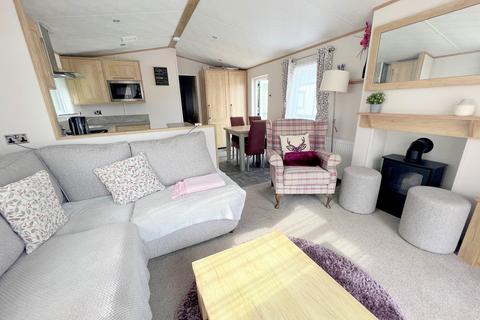 3 bedroom park home for sale, Bashley Caravan Park, Sway Road, New Milton, Hampshire. BH25 5QR