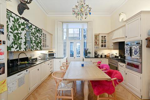 5 bedroom flat for sale, Bina Gardens, London SW5