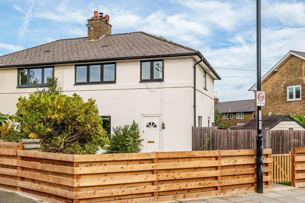 Brockill Crescent, Brockley 3 bed semidetached house for sale £675,000
