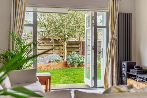 29 Brockill Crescent, London, SE4 2PT
