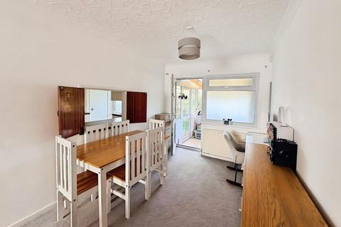 3 bedroom detached bungalow to rent, Brockley Acres, Eastcombe, Stroud