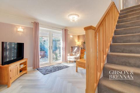 15 Burgundy Gardens, Basildon, SS13 1NP