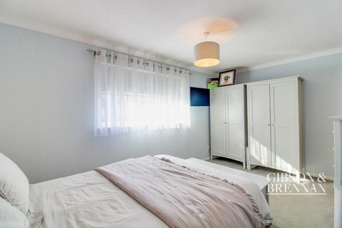 15 Burgundy Gardens, Basildon, SS13 1NP