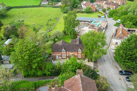 5 bedroom detached house for sale, Westbury Leigh, Westbury