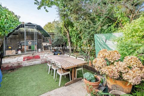 3a Parkhouse Street, London, SE5 7TQ