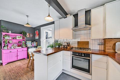 3a Parkhouse Street, London, SE5 7TQ