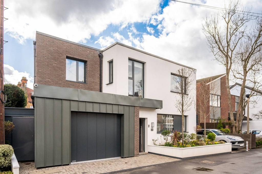 Langton Way, Blackheath, London, SE3 5 bed detached house £2,200,000