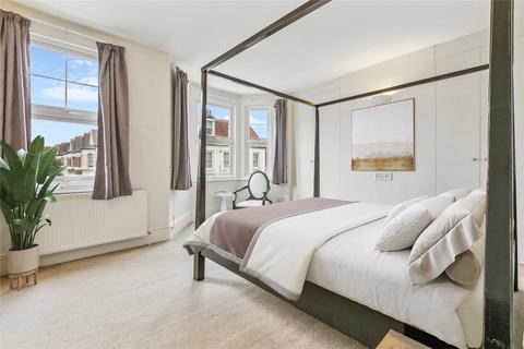 5 bedroom terraced house for sale, Klea Avenue, London