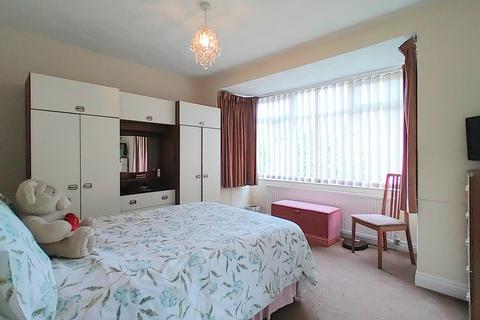 9 Rosetta Drive, Bradford, BD8 9SA