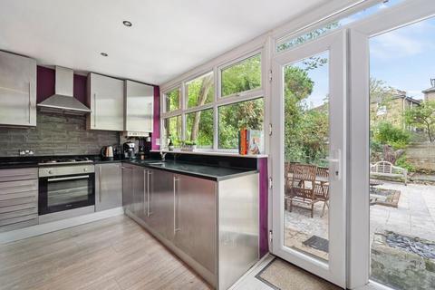 2 bedroom character property to rent, Mill Lane, West Hampstead, London, NW6