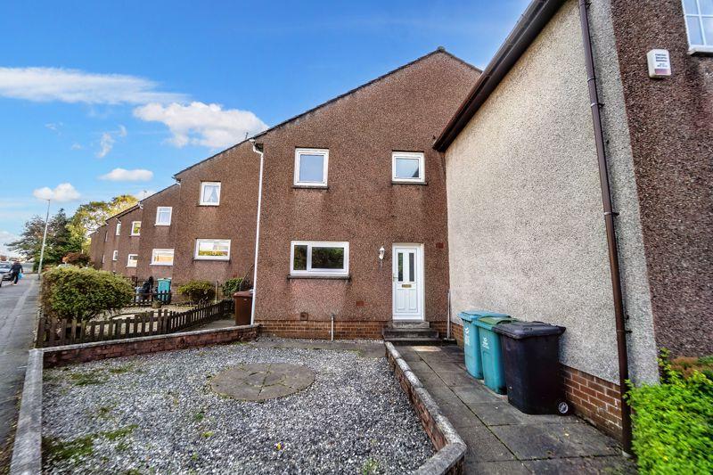 Low Craigends, Kilsyth 3 bed terraced house £104,995