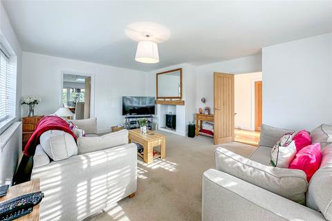 17 Hazelmere Road, St Albans, AL4 9RU
