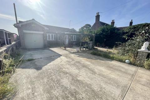 6 bedroom bungalow for sale - GUNBY ROAD, ORBY