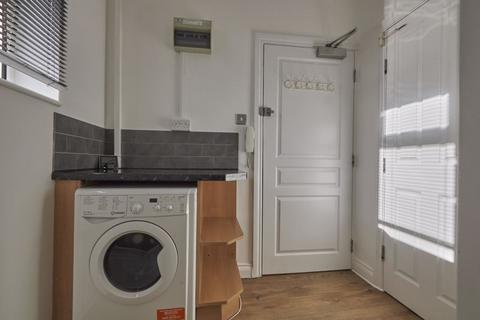 1 bedroom apartment to rent, College Road, St Leonards, Exeter