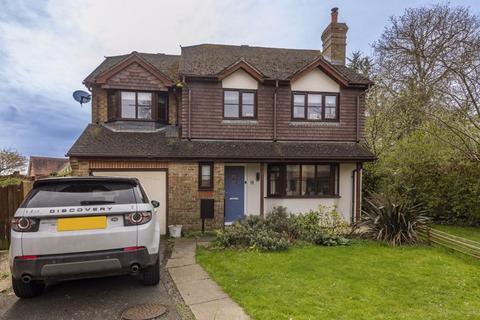 4 bedroom detached house for sale, Swallow Court, Uckfield